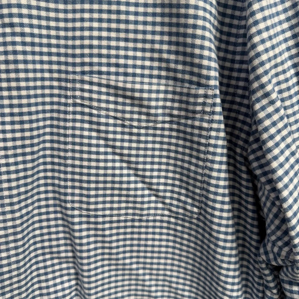 J. Crew Men's Navy and White Gingham Button-Down Shirt
